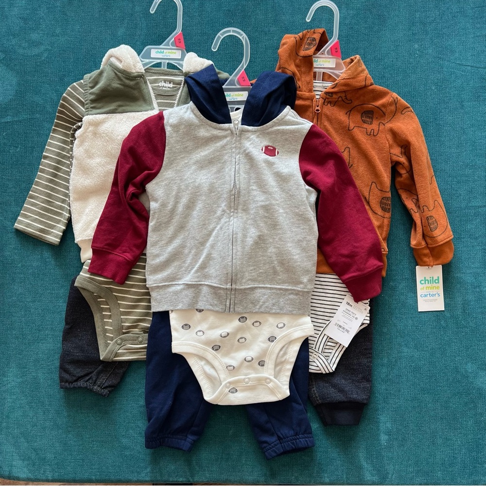 NWT Carter’s 3-piece outfit bundle, 18 months